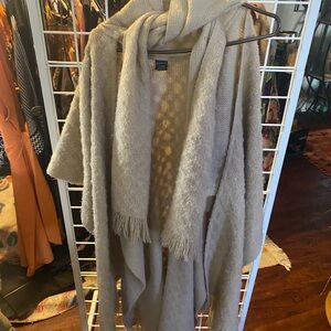 Cozy Beige Knit Shawl